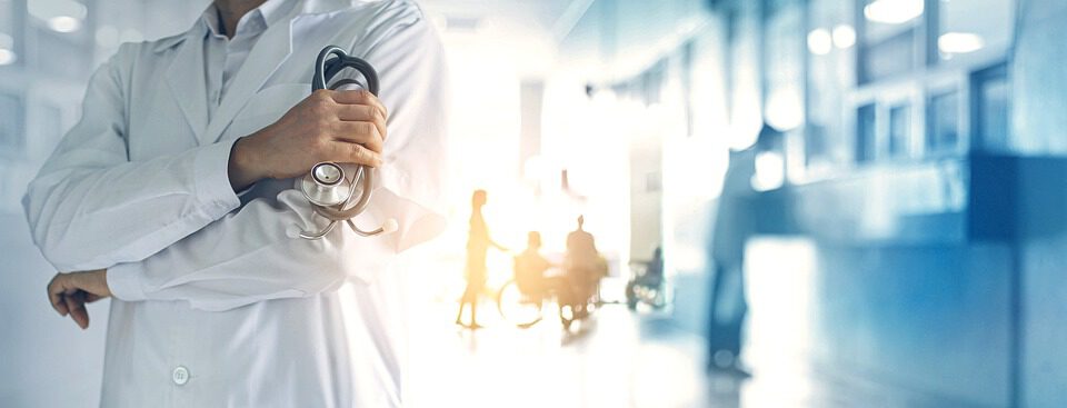 Doktor im Krankenhaus